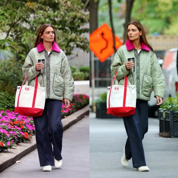 Classic Canvas Tote – Cream & Red | Katie Holmes Inspired Preppy Everyday Bag - Picture 3 of 3